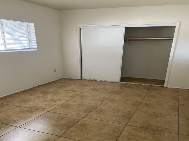 306 W Lee St, Tucson, Arizona 85705, 2 Bedrooms Bedrooms, ,1 BathroomBathrooms,Tri-Plex,For Rent,W Lee St,2391