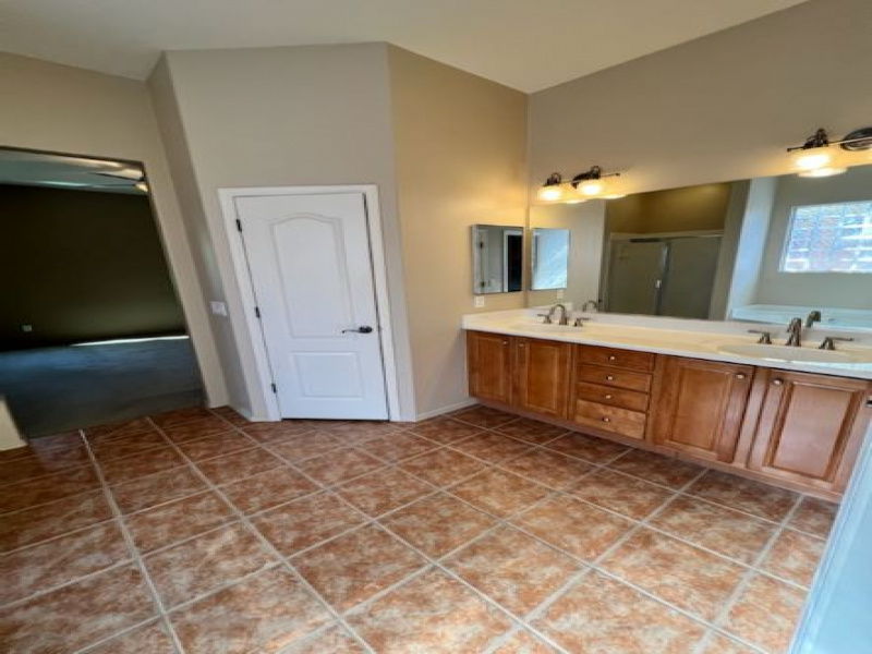 5131 W Wild Burro Spring Dr, Marana, Arizona 85658, 3 Bedrooms Bedrooms, ,2 BathroomsBathrooms,Home,For Rent,W Wild Burro Spring Dr,2627