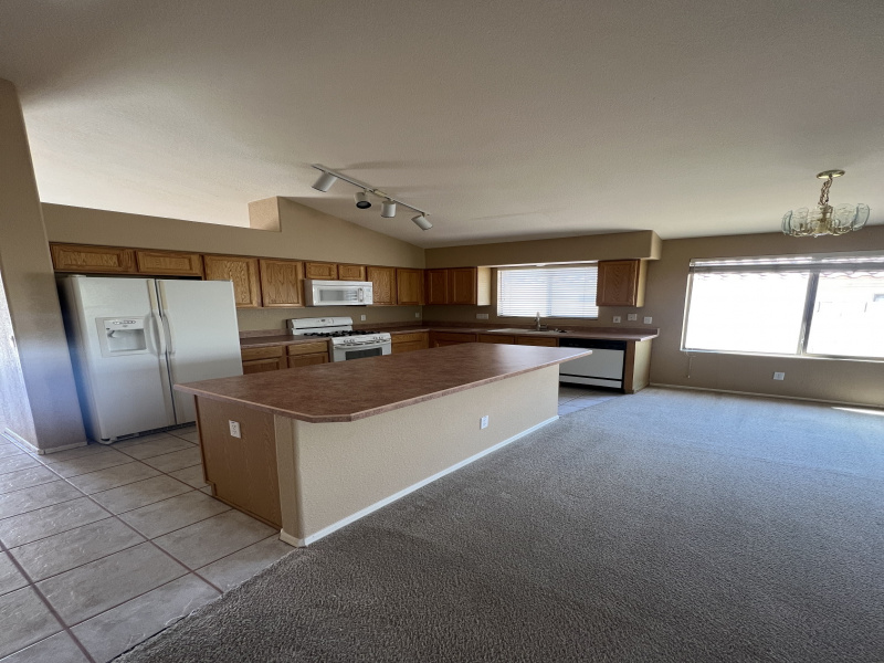 11087 N Desert Flower Dr, Tucson, Arizona 85737, 2 Bedrooms Bedrooms, ,2 BathroomsBathrooms,Home,For Rent,N Desert Flower Dr,2678