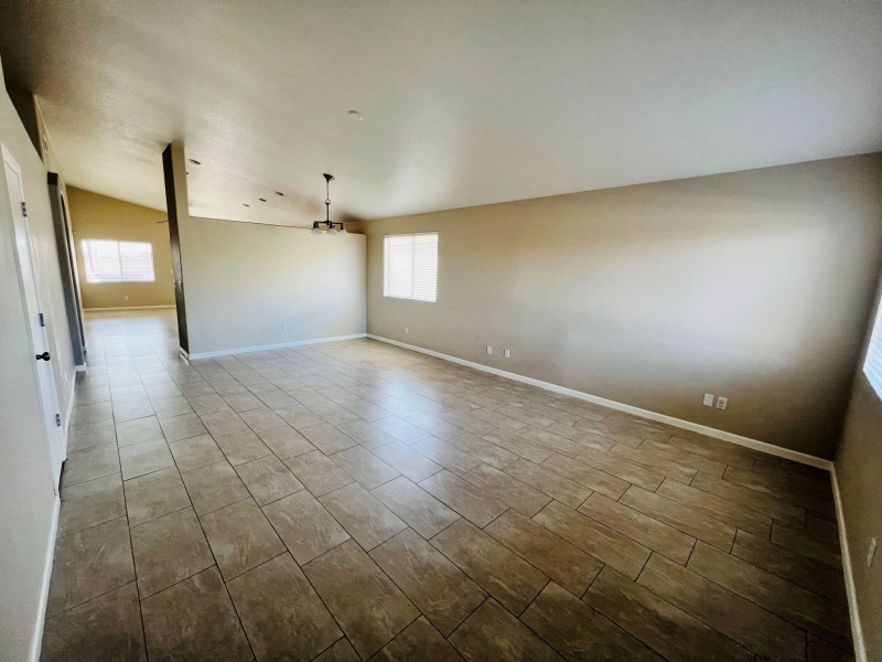 6016 S Nantac Rim Dr, Tucson, Arizona 85706, 3 Bedrooms Bedrooms, ,2 BathroomsBathrooms,Home,For Rent,S Nantac Rim Dr,2738