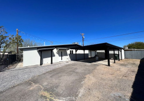 4809 E 4th St, Tucson, Arizona 85711, 2 Bedrooms Bedrooms, ,2 BathroomsBathrooms,Duplex,For Rent,E 4th St,2743