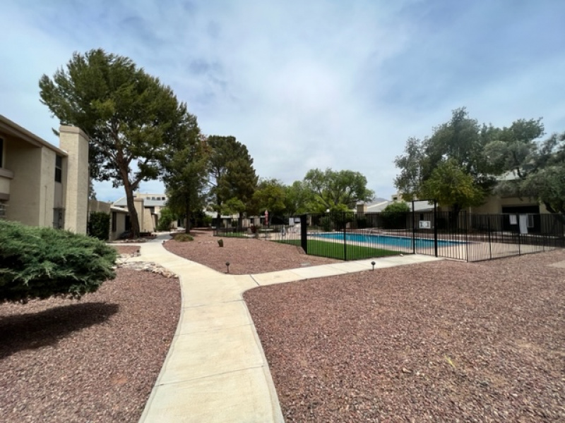 3750 N Country Club Rd unit 11, Tucson, Arizona 85716, 2 Bedrooms Bedrooms, ,2 BathroomsBathrooms,Townhouse,For Rent,N Country Club Rd unit 11,2750