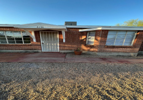 4134 E Timrod St, Tucson, Arizona 85711, 2 Bedrooms Bedrooms, ,1 BathroomBathrooms,Townhouse,For Rent,E Timrod St,2790