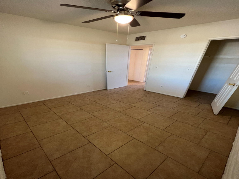 2517 N Geronimo C, Tucson, Arizona 85705, 2 Bedrooms Bedrooms, ,1 BathroomBathrooms,Townhouse,For Rent,N Geronimo C,2798