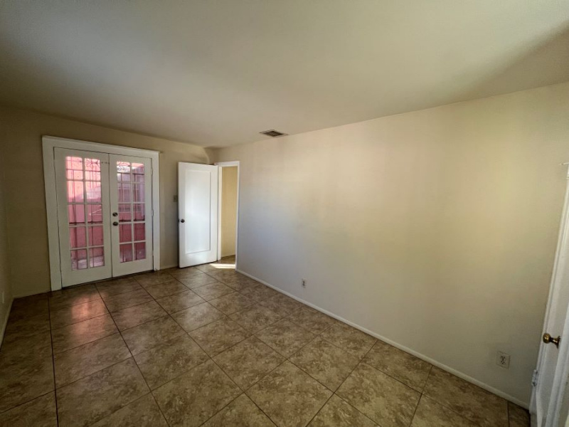 221 N Cherry Ave, Tucson, Arizona 85719, 2 Bedrooms Bedrooms, ,1 BathroomBathrooms,Home,For Rent,N Cherry Ave,2807