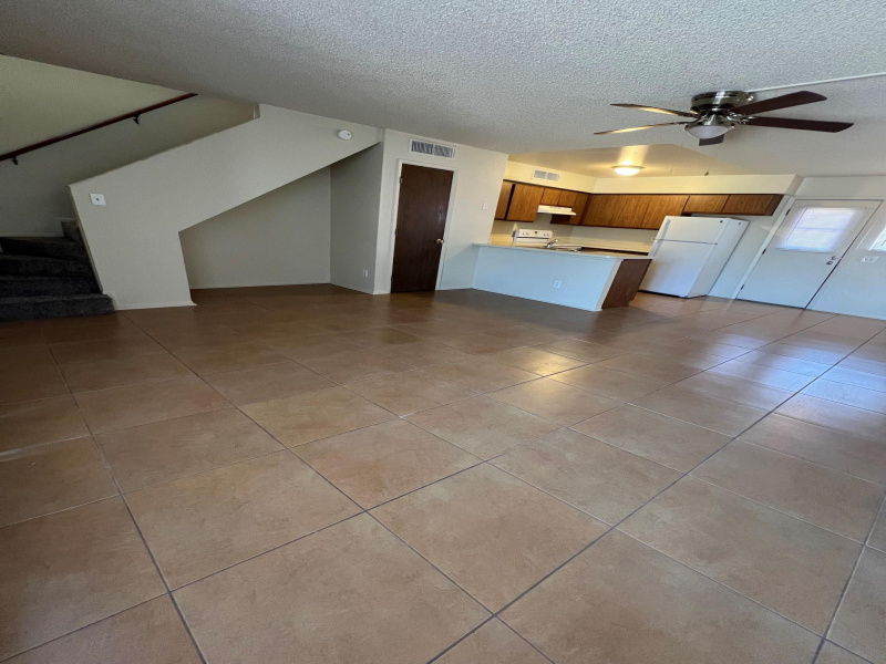 1721 E Glenn St C, Tucson, Arizona 85719, 2 Bedrooms Bedrooms, ,1 BathroomBathrooms,Townhouse,For Rent,E Glenn St C,2846