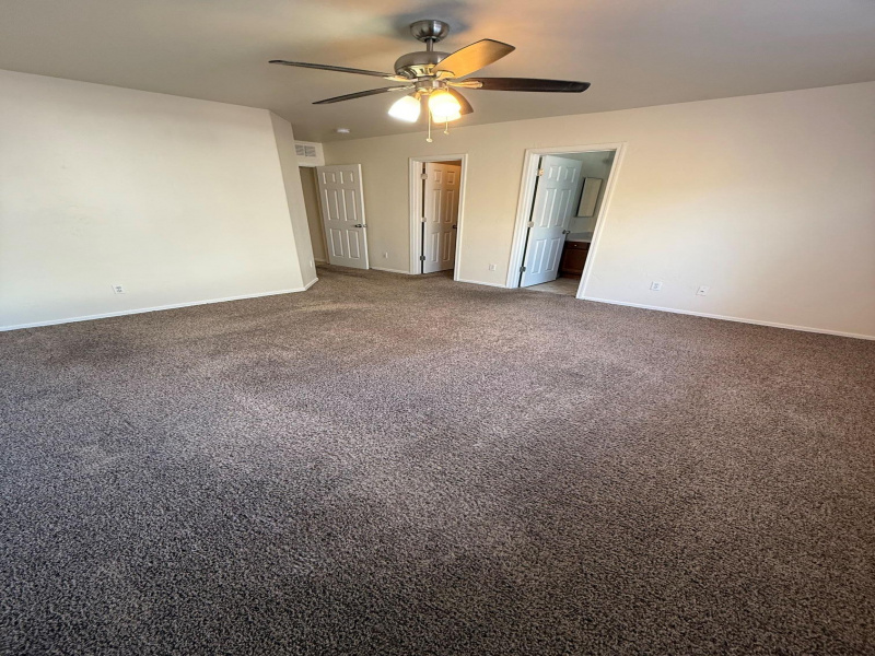 1284 W Laporte Ln, Tucson, Arizona 85714, 3 Bedrooms Bedrooms, ,2 BathroomsBathrooms,Home,For Rent,W Laporte Ln,2874