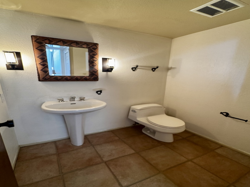 5065 N Placita Diaz, Tucson, Arizona 85718, 3 Bedrooms Bedrooms, ,2 BathroomsBathrooms,Home,For Rent,5065 N Placita Diaz,2876