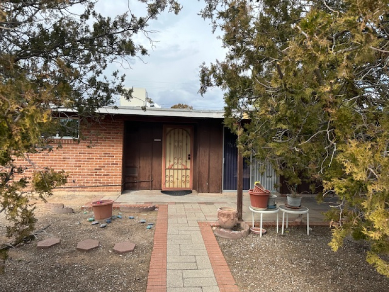 7433 E 18th St, Tucson, Arizona 85710, 3 Bedrooms Bedrooms, ,2 BathroomsBathrooms,Home,For Rent,7433 E 18th St ,2877