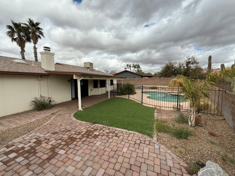 6850 N De Chelly Loop, Tucson, Arizona 85741, 3 Bedrooms Bedrooms, ,2 BathroomsBathrooms,Home,For Rent,N De Chelly Loop,2882