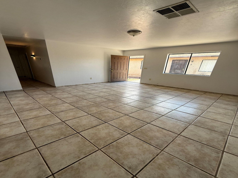 426 E Mohave Rd #4, Tucson, Arizona 85705, 3 Bedrooms Bedrooms, ,1 BathroomBathrooms,Home,For Rent,E Mohave Rd #4,2884