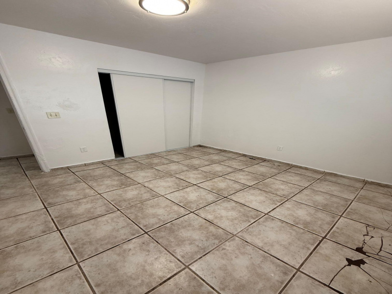 426 E Mohave Rd #4, Tucson, Arizona 85705, 3 Bedrooms Bedrooms, ,1 BathroomBathrooms,Home,For Rent,E Mohave Rd #4,2884