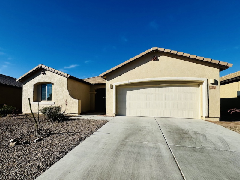 8464 N Mountain Stone Pine Way, Arizona 85743, 3 Bedrooms Bedrooms, ,2 BathroomsBathrooms,Home,For Rent,8464 N Mountain Stone Pine Way,2887