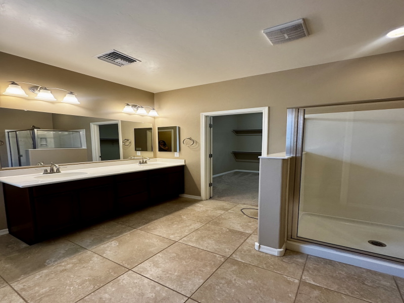8464 N Mountain Stone Pine Way, Arizona 85743, 3 Bedrooms Bedrooms, ,2 BathroomsBathrooms,Home,For Rent,8464 N Mountain Stone Pine Way,2887