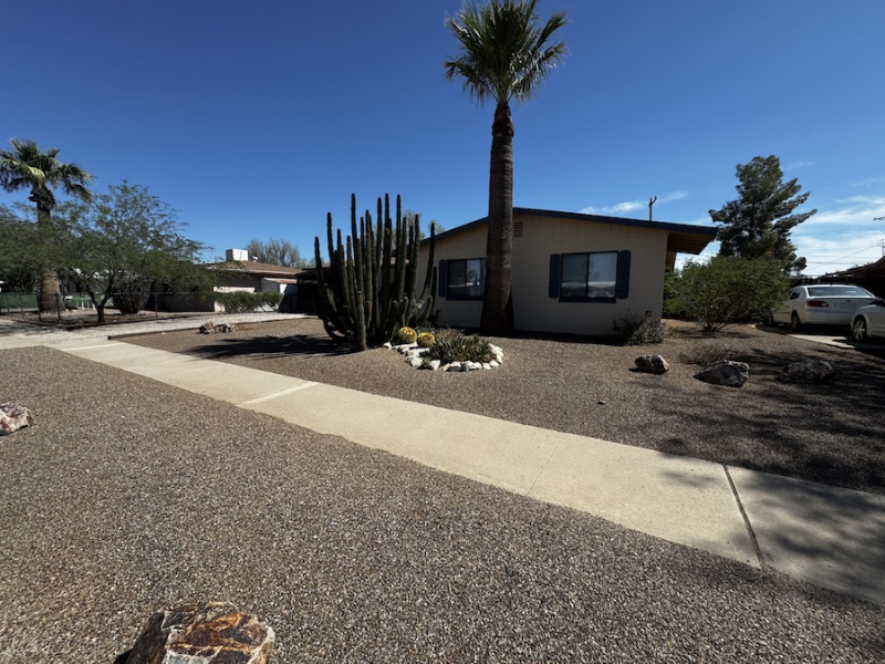 6773 E David Dr Tucson AZ 85730, Arizona, 3 Bedrooms Bedrooms, ,2 BathroomsBathrooms,Home,For Rent,6773 E David Dr Tucson AZ 85730,2896