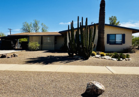 6773 E David Dr Tucson AZ 85730, Arizona, 3 Bedrooms Bedrooms, ,2 BathroomsBathrooms,Home,For Rent,6773 E David Dr Tucson AZ 85730,2896