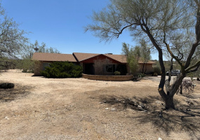 4250 N Wolford Rd, Tucson, Arizona 85749, 3 Bedrooms Bedrooms, ,2 BathroomsBathrooms,Home,For Rent,N Wolford Rd,2897
