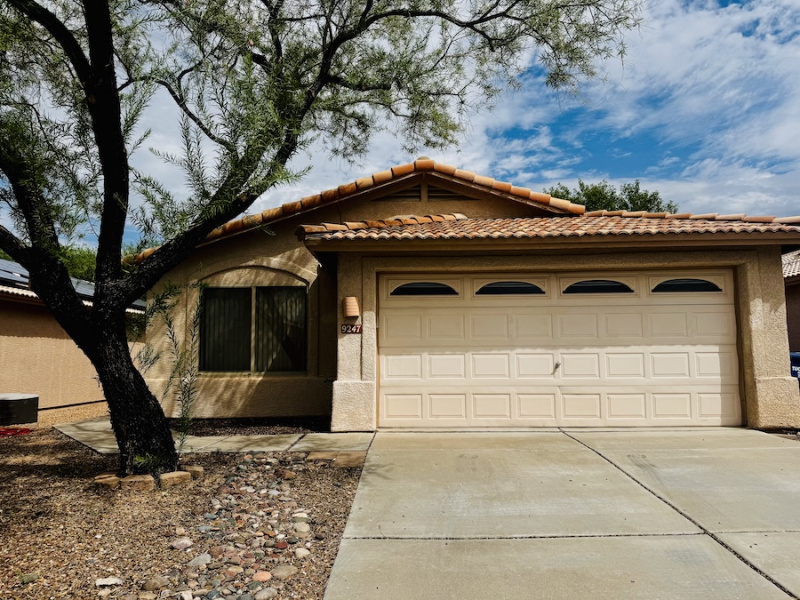 9247 E Corte Arroyo Norte, Arizona 85710, 3 Bedrooms Bedrooms, ,2 BathroomsBathrooms,Home,For Rent,9247 E Corte Arroyo Norte,2905