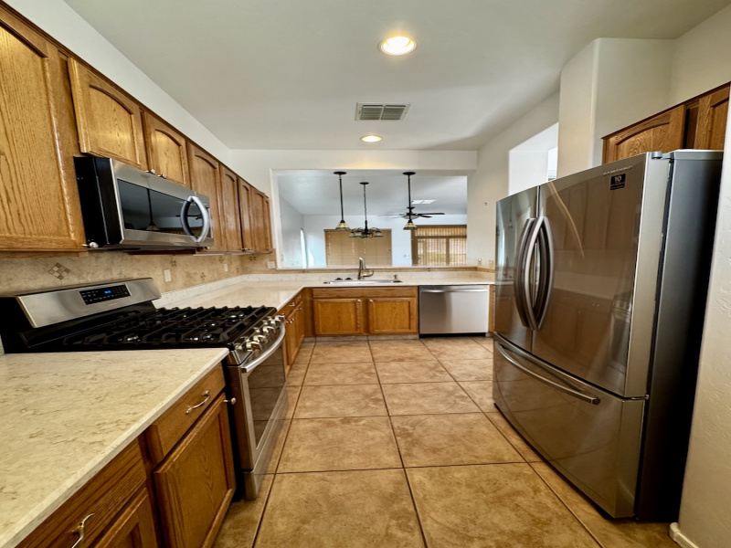 5884 S Azure Vista Way, Arizona 85622, 2 Bedrooms Bedrooms, ,2 BathroomsBathrooms,Home,For Rent,5884 S Azure Vista Way,2906