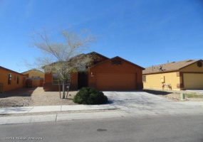 2400 E Calle Arroyo Lindo, Tucson, Arizona 85706, 4 Bedrooms Bedrooms, ,2 BathroomsBathrooms,Home,For Rent,E Calle Arroyo Lindo,1200