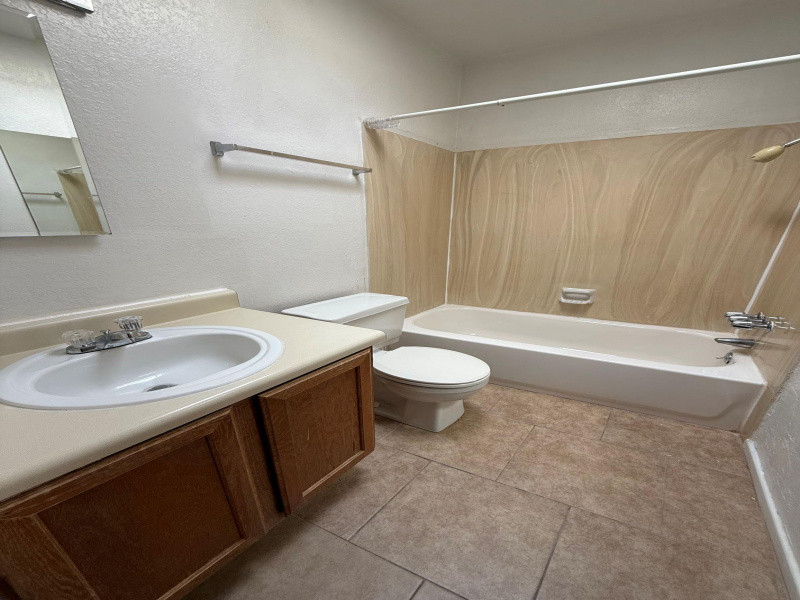 4522 E Pima St, Tucson, Arizona 85712, 2 Bedrooms Bedrooms, ,2 BathroomsBathrooms,Apartment,For Rent,E Pima St,1026