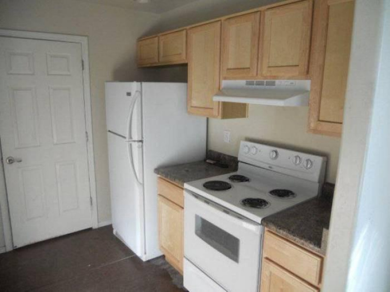 820 E Lester St unit 2, Tucson, Arizona 85719, 3 Bedrooms Bedrooms, ,2 BathroomsBathrooms,Home,For Rent,E Lester St unit 2,1028