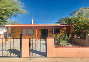 3523 E March Pl, Tucson, Arizona 85713, 2 Bedrooms Bedrooms, ,1 BathroomBathrooms,Home,For Rent,E March Pl,1037