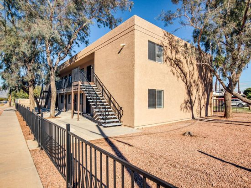 1206 N Catalina Avenue, Tucson, Arizona 85712, 2 Bedrooms Bedrooms, ,1 BathroomBathrooms,Apartment,For Rent,1206 N Catalina Avenue,1494