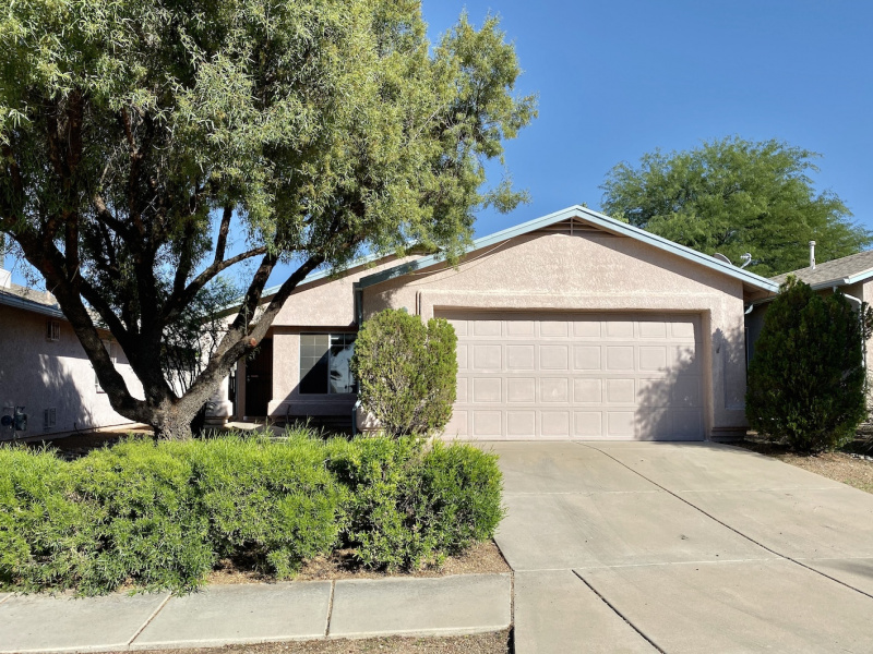 4629 S Gatwick Dr, Tucson, Arizona 85730, 3 Bedrooms Bedrooms, ,2 BathroomsBathrooms,Home,For Rent,4629 S Gatwick Dr,1565