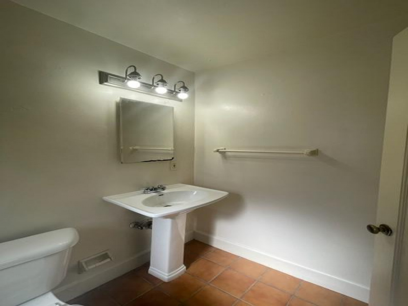 4154 Brown Way, Tucson, Arizona 85711, ,1 BathroomBathrooms,Duplex,For Rent,Brown ,1578