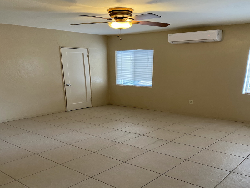 2233 Columbus Boulevard, Tucson, Arizona 85712, 1 Bedroom Bedrooms, ,1 BathroomBathrooms,Duplex,For Rent,Columbus,1664