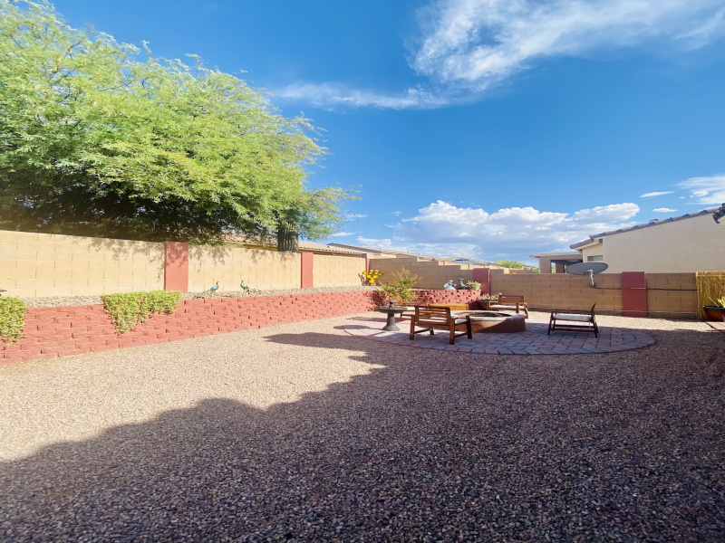 9318 N Desert Monsoon Place, Tucson, Arizona 85743, 3 Bedrooms Bedrooms, ,2 BathroomsBathrooms,Home,For Rent,9318 N Desert Monsoon Place,1910