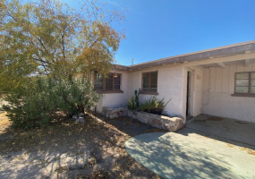 1641 McKinley Avenue, Tucson, Arizona 85712, 3 Bedrooms Bedrooms, ,2 BathroomsBathrooms,Home,For Rent,McKinley,1915