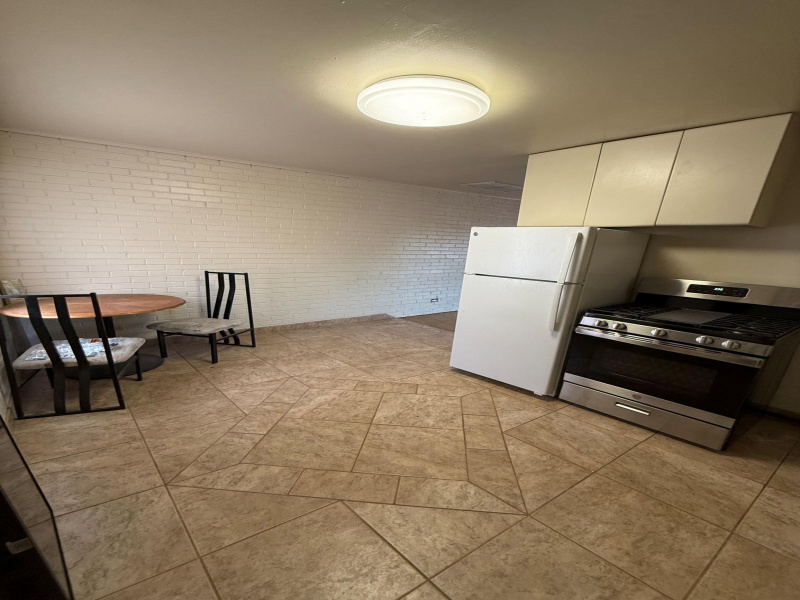 2536 E Linden St #1, Tucson, Arizona 85716, 2 Bedrooms Bedrooms, ,1 BathroomBathrooms,Duplex,For Rent,E Linden St #1,1920